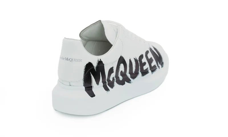 A.MCQ – WHITE GRAFITO