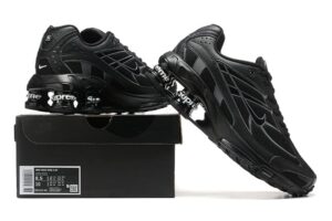 Shox supreme black