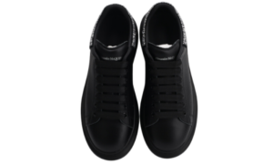 A. MQ – All Black Diamond Tail