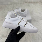 VLTN Sneaker Rockstud White Gold