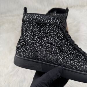 LBTN – Suede Diamond