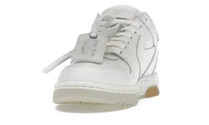 OFF WHT – Out Of Office (For Walking)